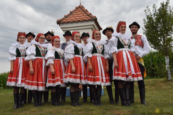 CZECH REPUBLIC / Veselí nad Moravou / Folklorní Soubor ŠTĚPNIČKA <a href='https://www.youtube.com/watch?v=nLd4juulGts' target='_blank' rel='nofollow'>watch on youtube</a>